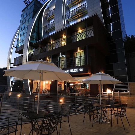 Radiance Tourist Hotel Geoje Exterior foto